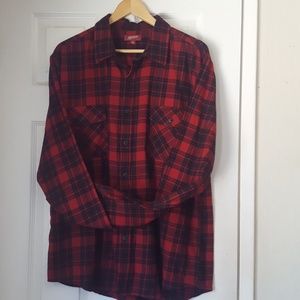 Men's flannel shirt